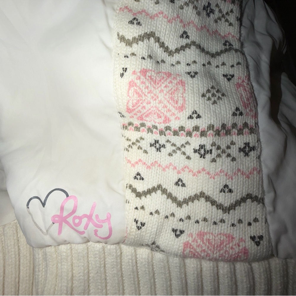 Girls Roxy Off-White Quilted Vest - Picture 10 of 10